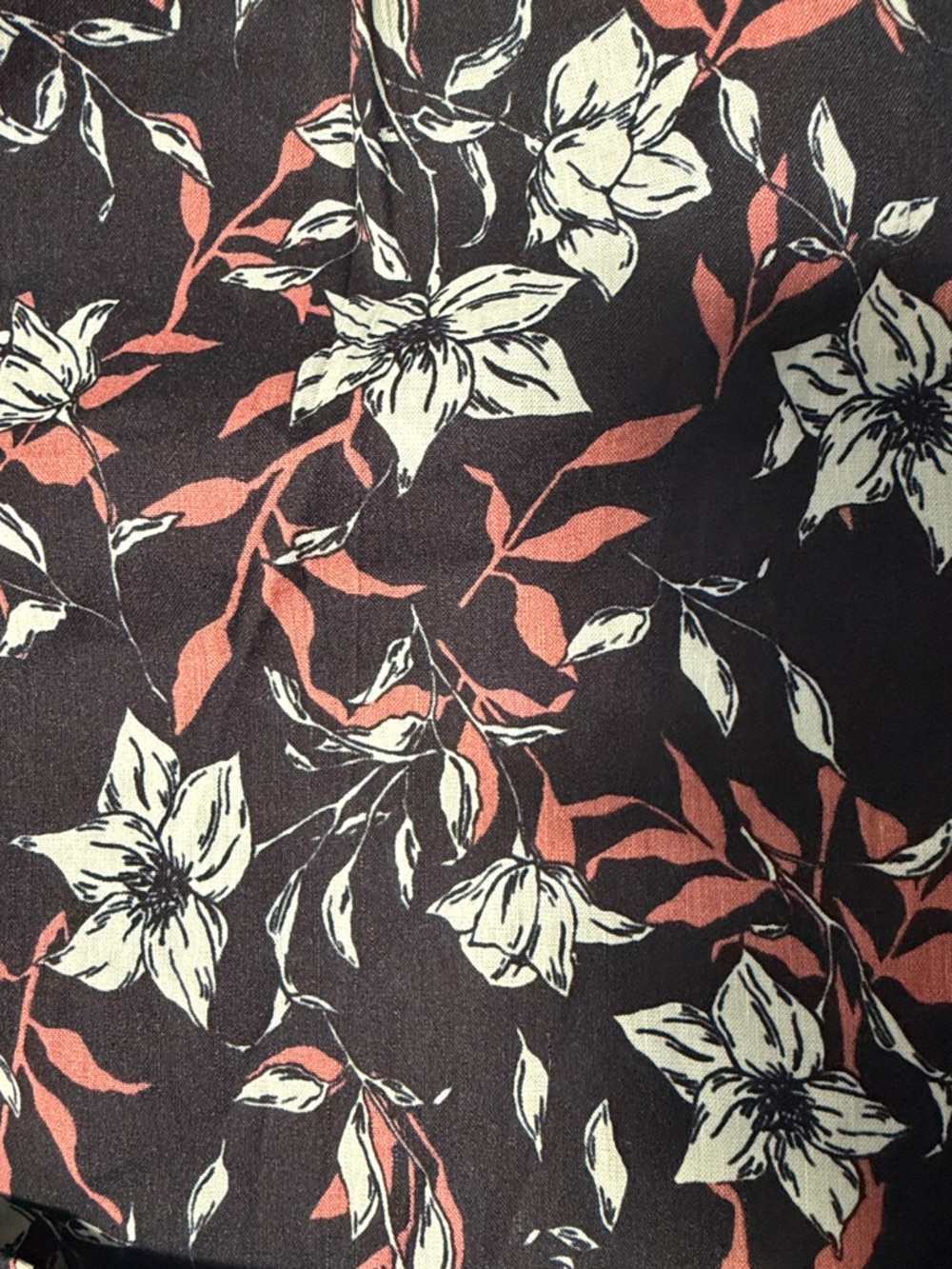 NWT Rag & Bone Black Floral High-Waist Shorts with White & Rust Leaves - Picture 4 of 6